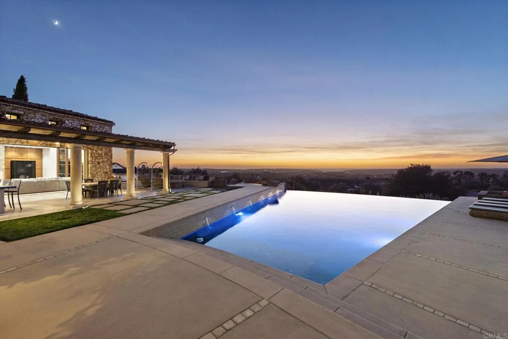 https://cdn.realtyfeed.com/cdn/127/306585996/a6a283dfa49c808695825dff4bbb32c8.webp