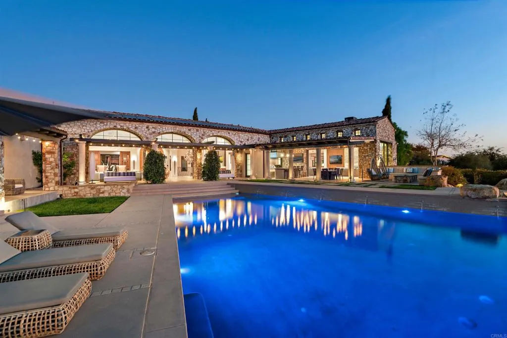 https://cdn.realtyfeed.com/cdn/127/306585996/adcc184b80bcdedd5cb1f7cc781fe35f.webp