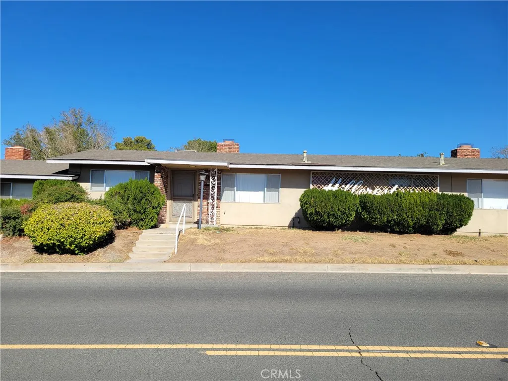 Apple Valley, CA 92307