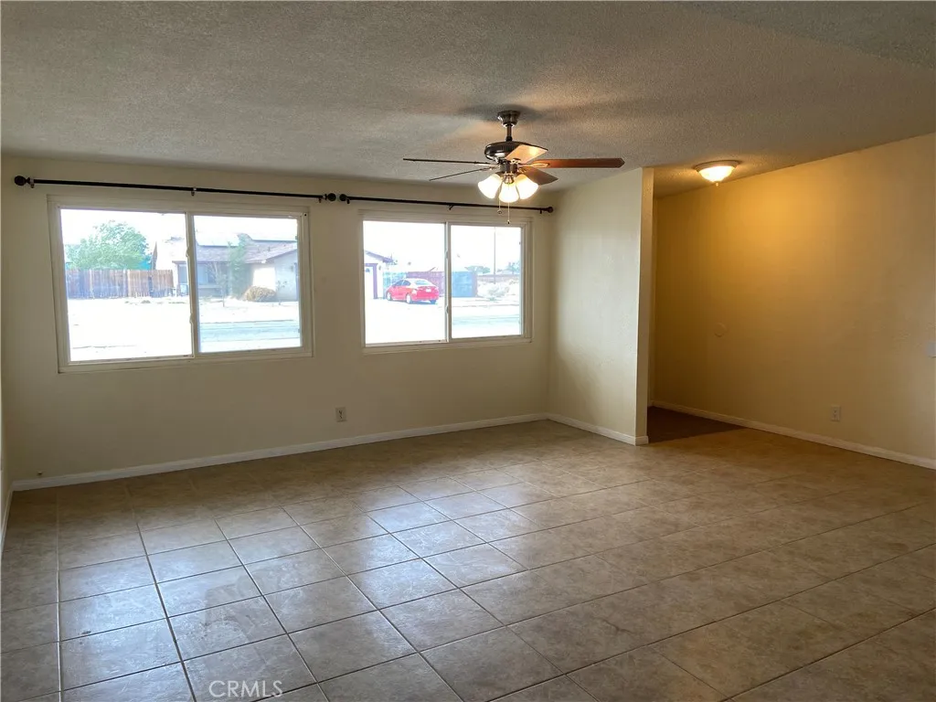 8580 Jacaranda Avenue, California City, CA 93505 - Photo 2 of 38, California City, CA