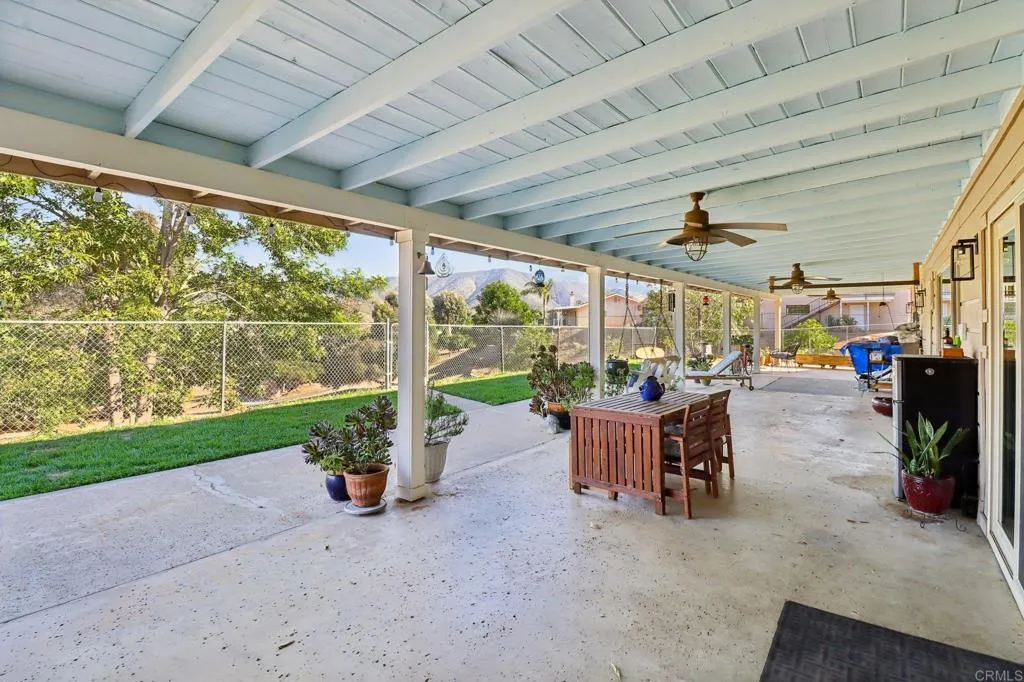 https://cdn.realtyfeed.com/cdn/127/306586040/170e98148e41a1d55e7017aa1408889a.webp