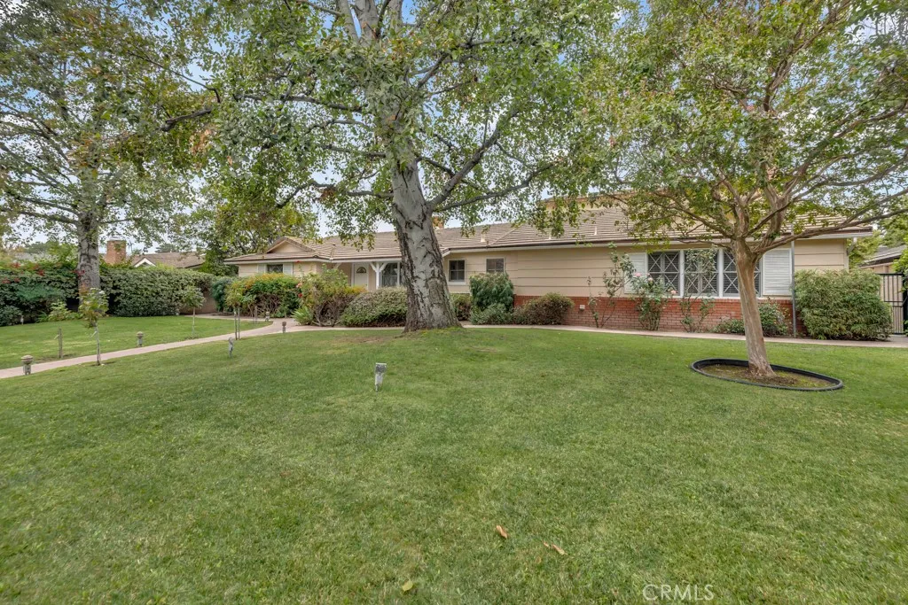 Northridge, CA 91325