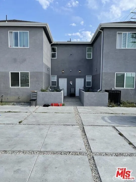 437 N Fries Avenue Unit 1, Wilmington, CA 90744 - Photo 2 of 14, Wilmington, CA
