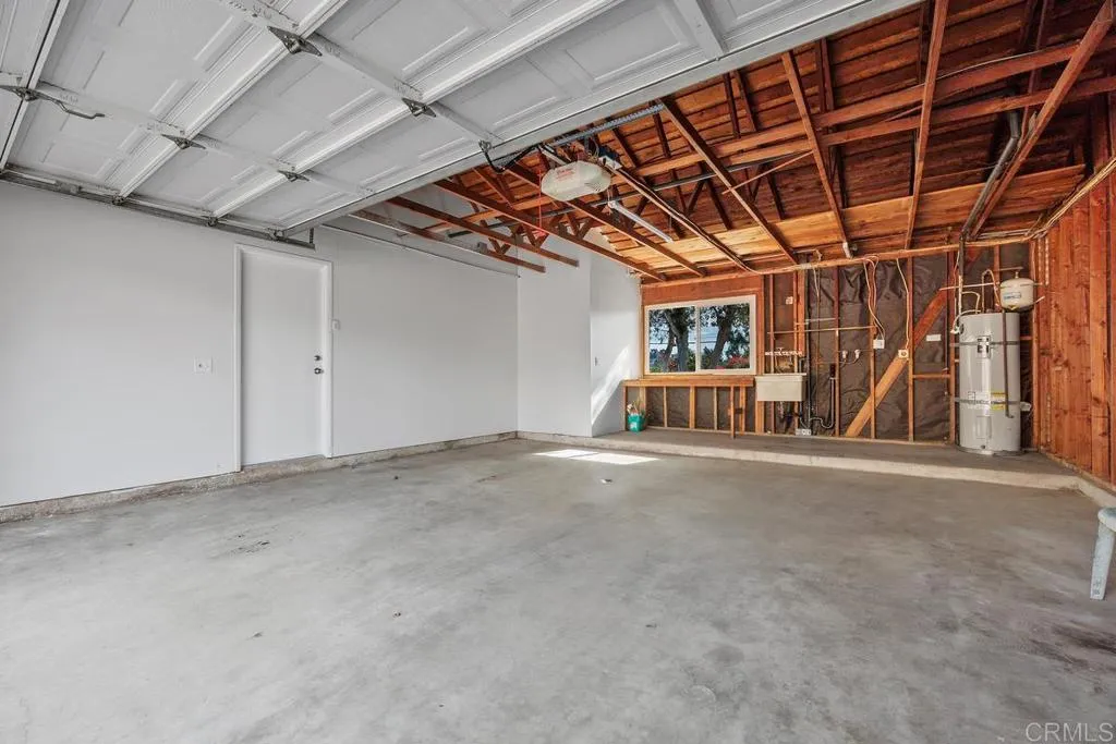 https://cdn.realtyfeed.com/cdn/127/306586081/61f2c13dcd7773a360e3978fe5bbb2dd.webp