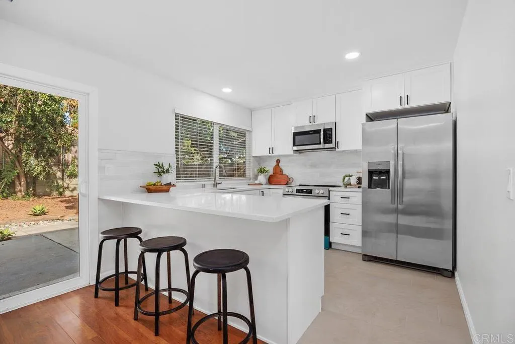 https://cdn.realtyfeed.com/cdn/127/306586081/865f9578cf9280567db8399374db2e36.webp