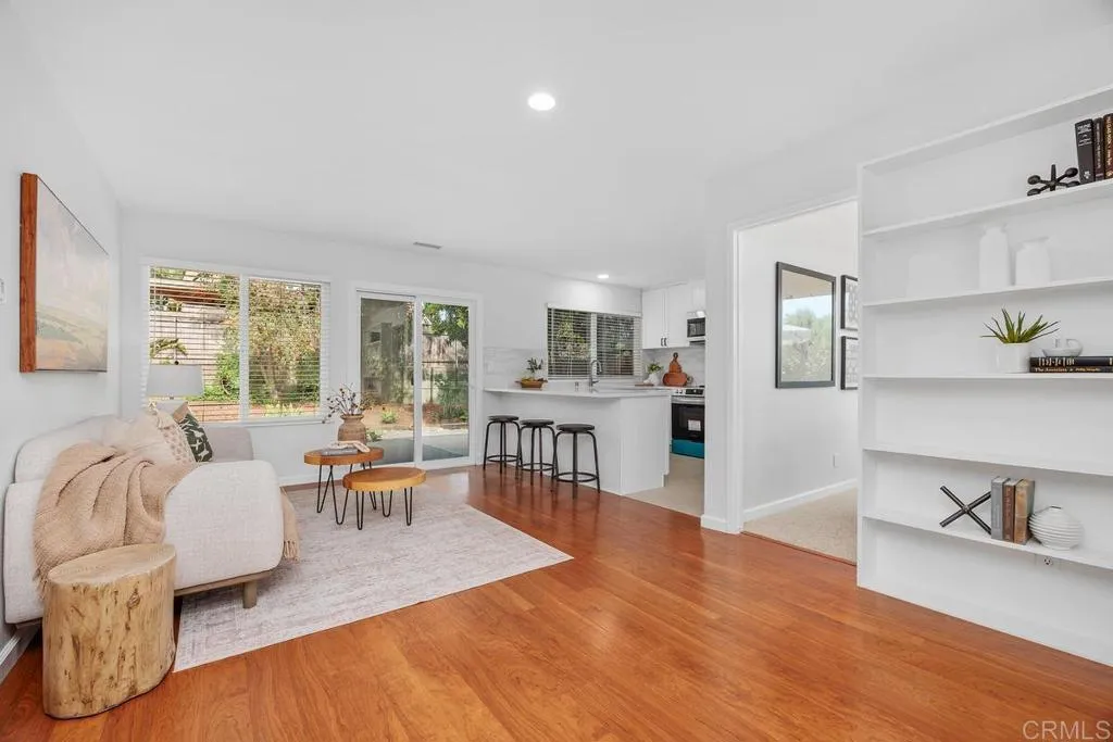 https://cdn.realtyfeed.com/cdn/127/306586081/aaae0a505c8d0a267a332a64da498748.webp