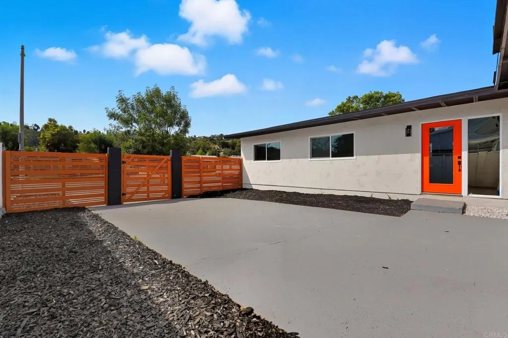 https://cdn.realtyfeed.com/cdn/127/306586084/27681252f9bfafa6061511064564396a.webp