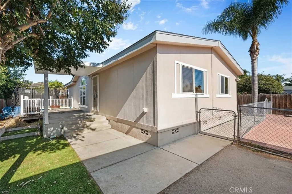 https://cdn.realtyfeed.com/cdn/127/306586109/4c36a85195abad2bbb8d61b5514ee694.webp