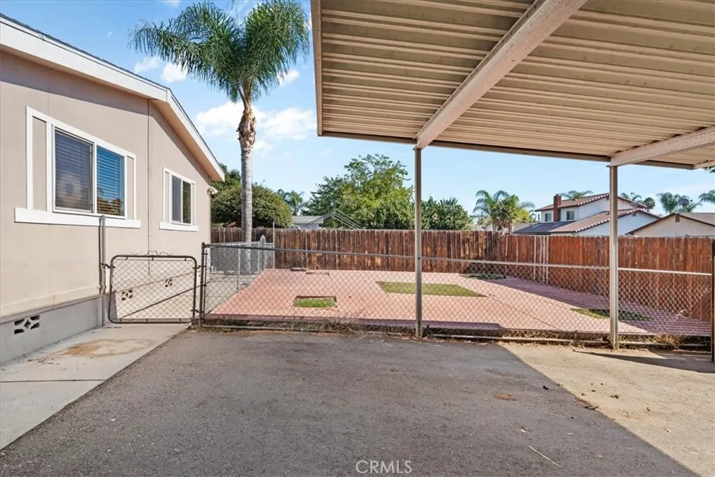 https://cdn.realtyfeed.com/cdn/127/306586109/bb881d5c20d230a3a691be912057efff.webp