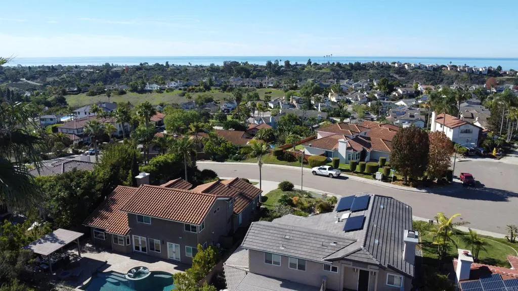 https://cdn.realtyfeed.com/cdn/127/306586120/0e6400e811c69f8f820219bb6317dc38.webp