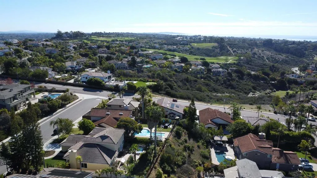 https://cdn.realtyfeed.com/cdn/127/306586120/2dd6a0d95581bccbb1075af27389c29a.webp