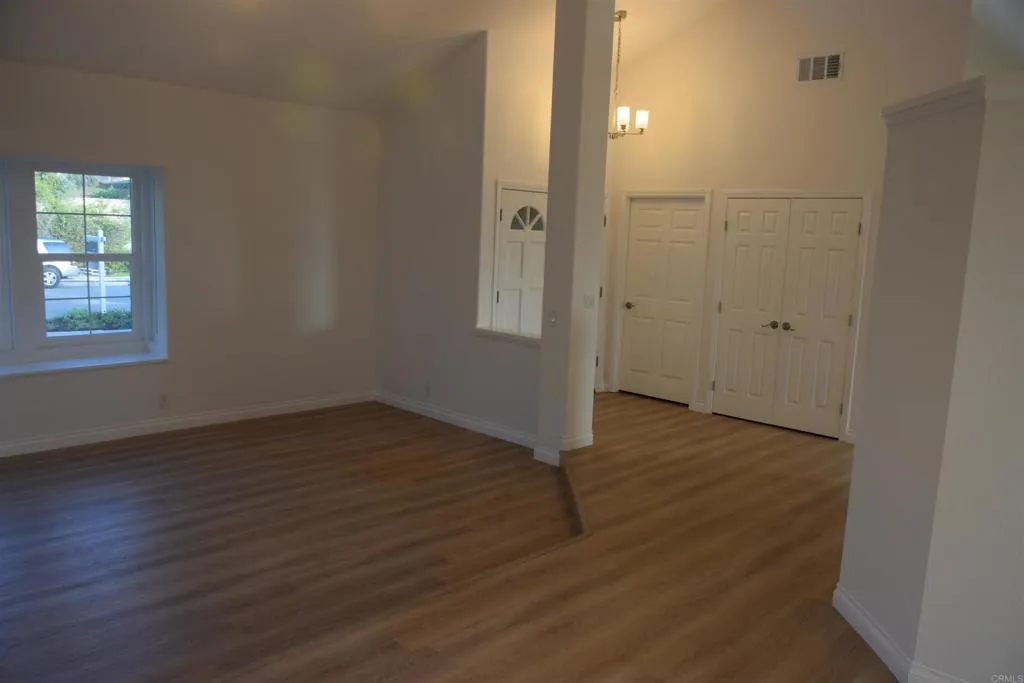https://cdn.realtyfeed.com/cdn/127/306586120/449acf82440ae25142b9033bbe01ed73.webp