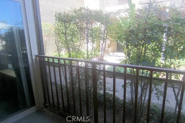 https://cdn.realtyfeed.com/cdn/127/306586123/9fcb386c7365d68801c83145accf3666.webp