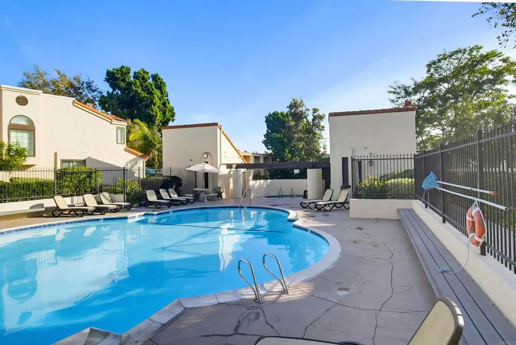 https://cdn.realtyfeed.com/cdn/127/306586239/ab8816e43bad927547e9144e24799e5c.webp