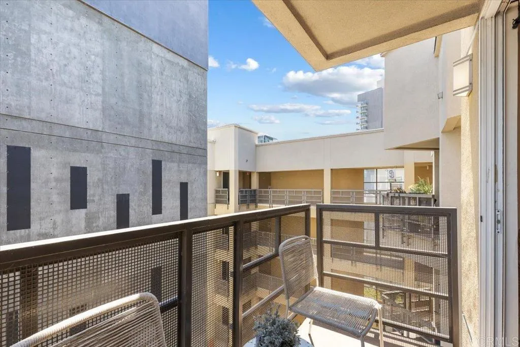 Photo #11: PTP2508490 Listing: Photo #11