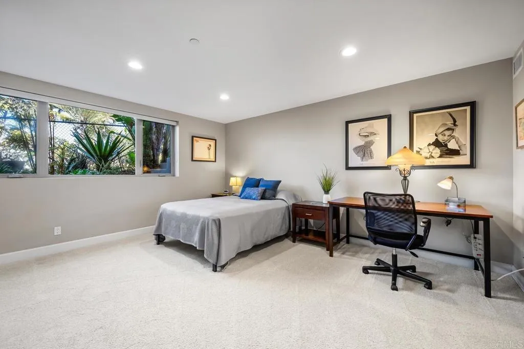 https://cdn.realtyfeed.com/cdn/127/306586313/501c1425ee6fc19b3056b0d6026cc310.webp