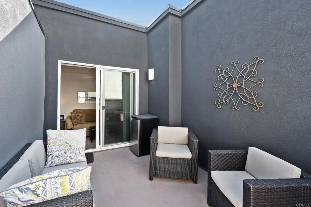 https://cdn.realtyfeed.com/cdn/127/306586340/1ddfb695aeb033dfcd5a0ecac8c7b4f4.webp