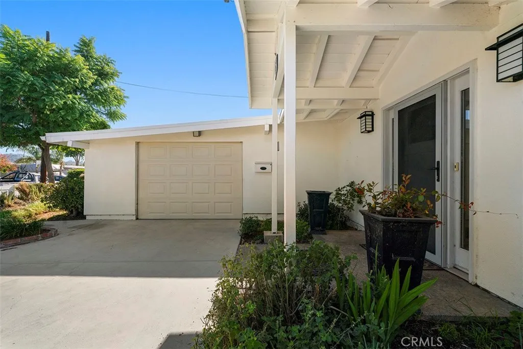 https://cdn.realtyfeed.com/cdn/127/306586381/a9d32b0e67fb57f72e84d8852bd86d33.webp