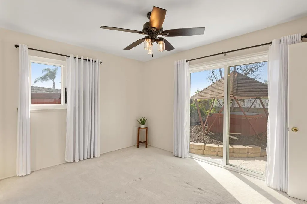 https://cdn.realtyfeed.com/cdn/127/306586672/8156baadb42bfb2eca5574a16246a116.webp