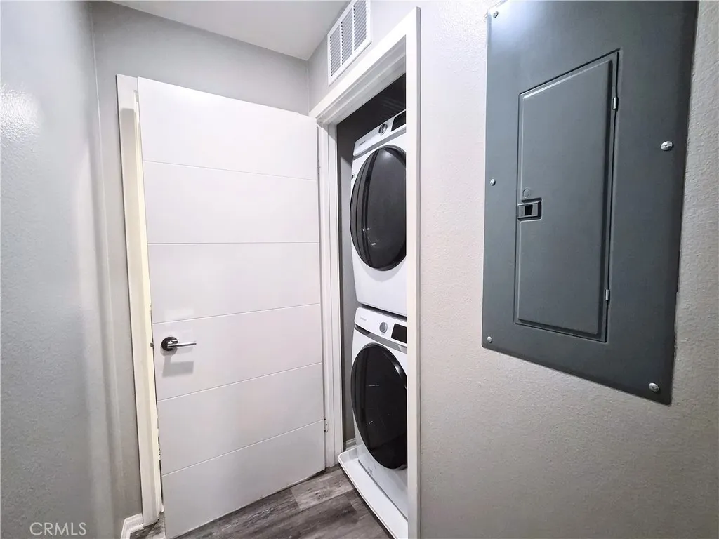 https://cdn.realtyfeed.com/cdn/127/306586737/00e76d040c57ec82dd10b92dd3887c93.webp