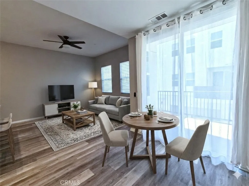 https://cdn.realtyfeed.com/cdn/127/306586737/2d40766145b32f98a8cd500806bd71d0.webp