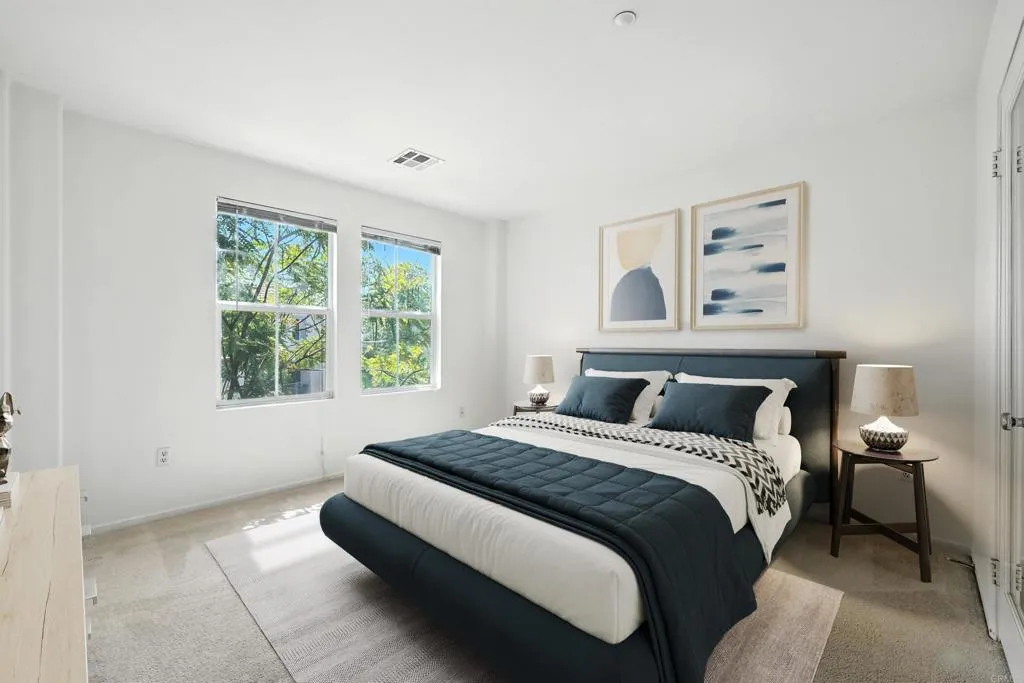 https://cdn.realtyfeed.com/cdn/127/306586774/f3aaf60a8b9a7f73467c265161c5f301.webp