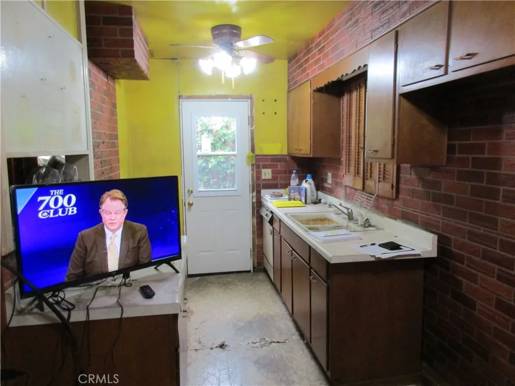 4163 W 156th, Lawndale, CA 90260 - Photo 3 of 14, Lawndale, CA
