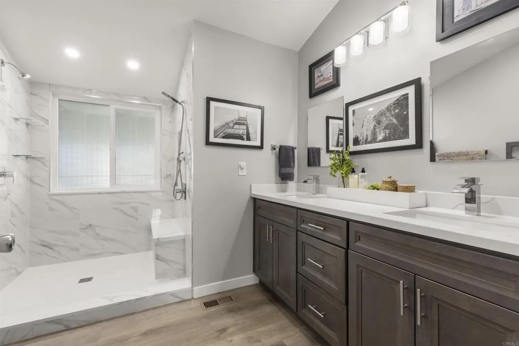 https://cdn.realtyfeed.com/cdn/127/306586832/219cd275c3bead8c98e1bf8c6b37adf0.webp