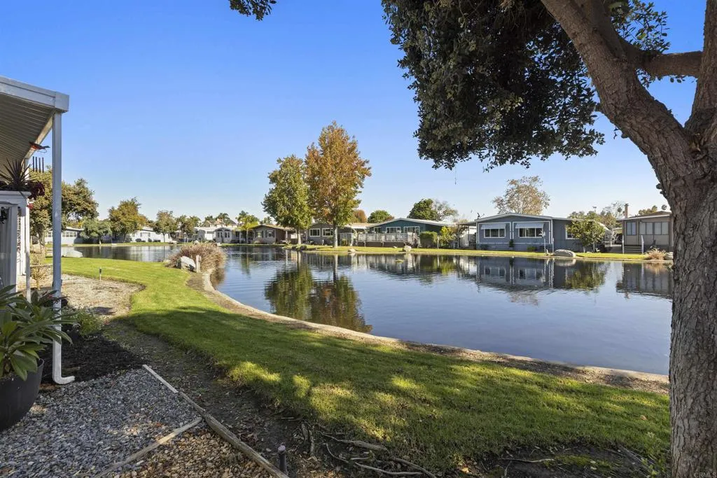https://cdn.realtyfeed.com/cdn/127/306586832/9f9896d53c22ba2077504311d578bdd6.webp