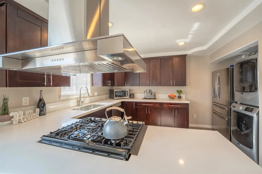https://cdn.realtyfeed.com/cdn/127/306586865/079fa5168acad8b52540571844ce9f50.webp