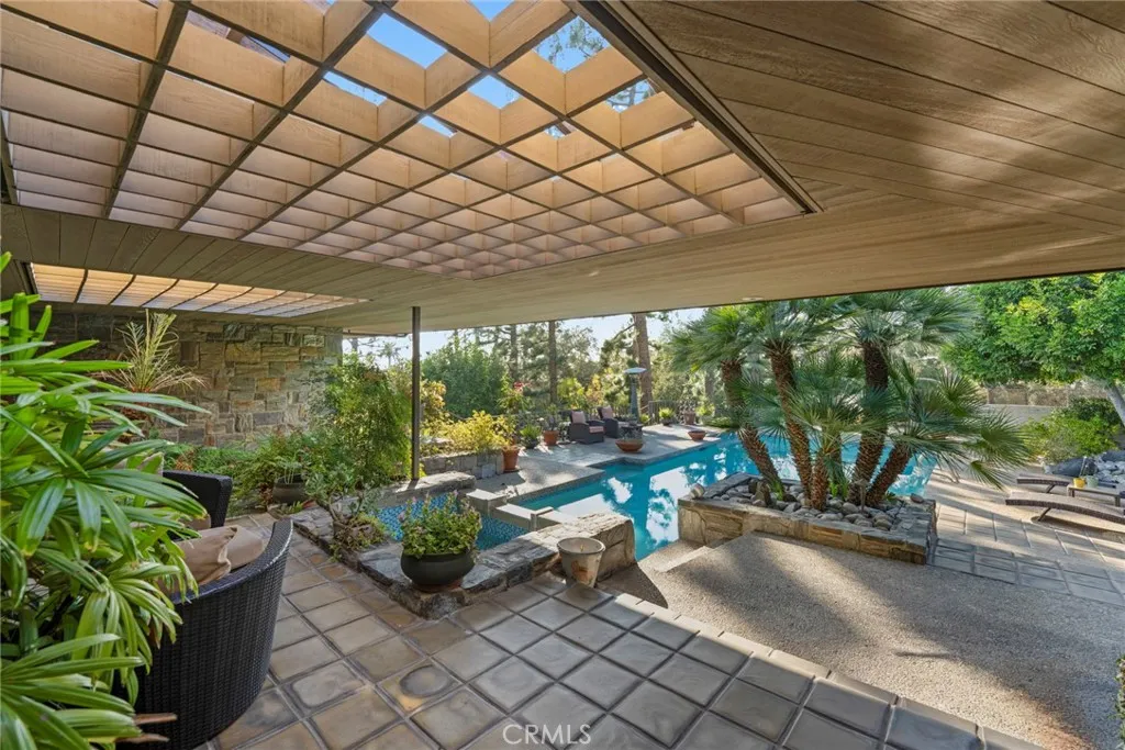 1458 Hillcrest, Pasadena, CA, 91106
