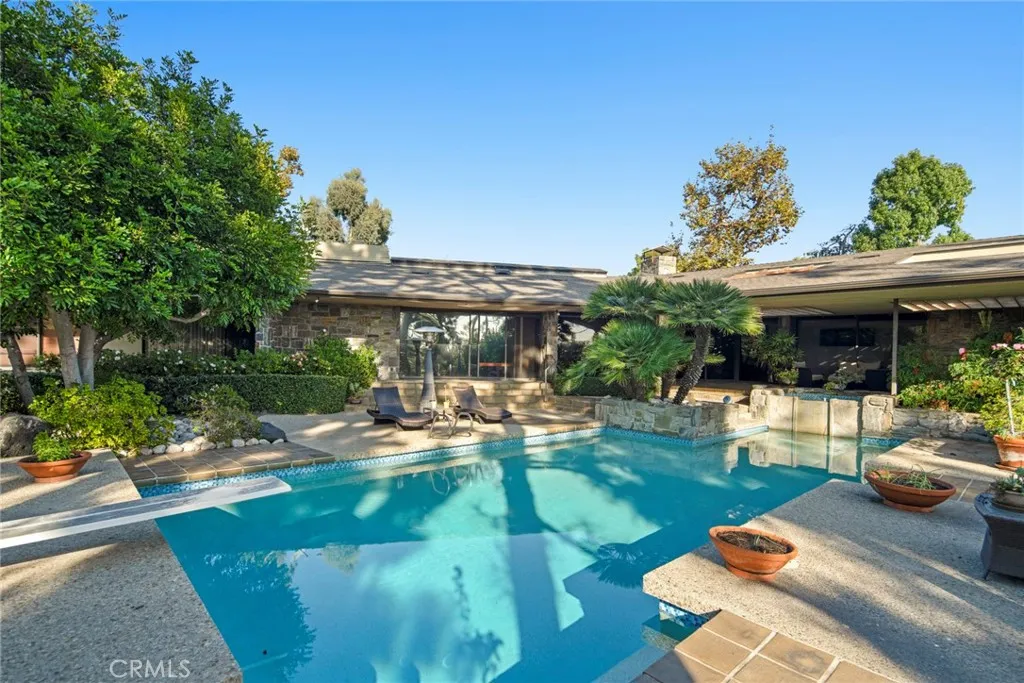1458 Hillcrest, Pasadena, CA, 91106