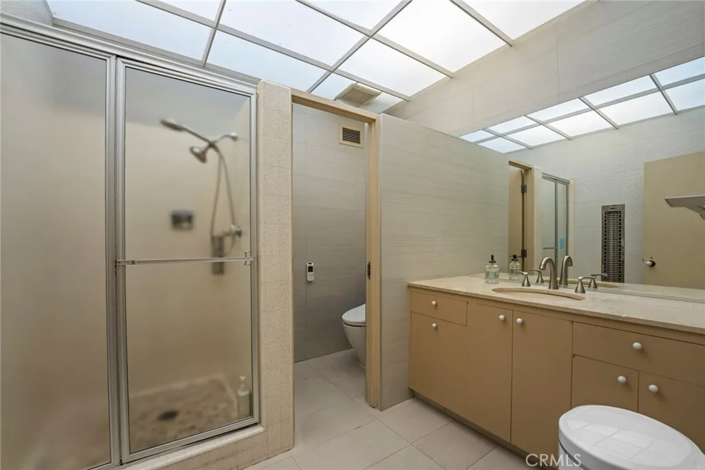 1458 Hillcrest, Pasadena, CA, 91106