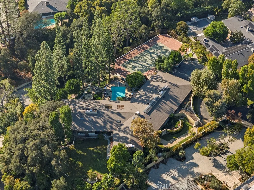 1458 Hillcrest, Pasadena, CA, 91106