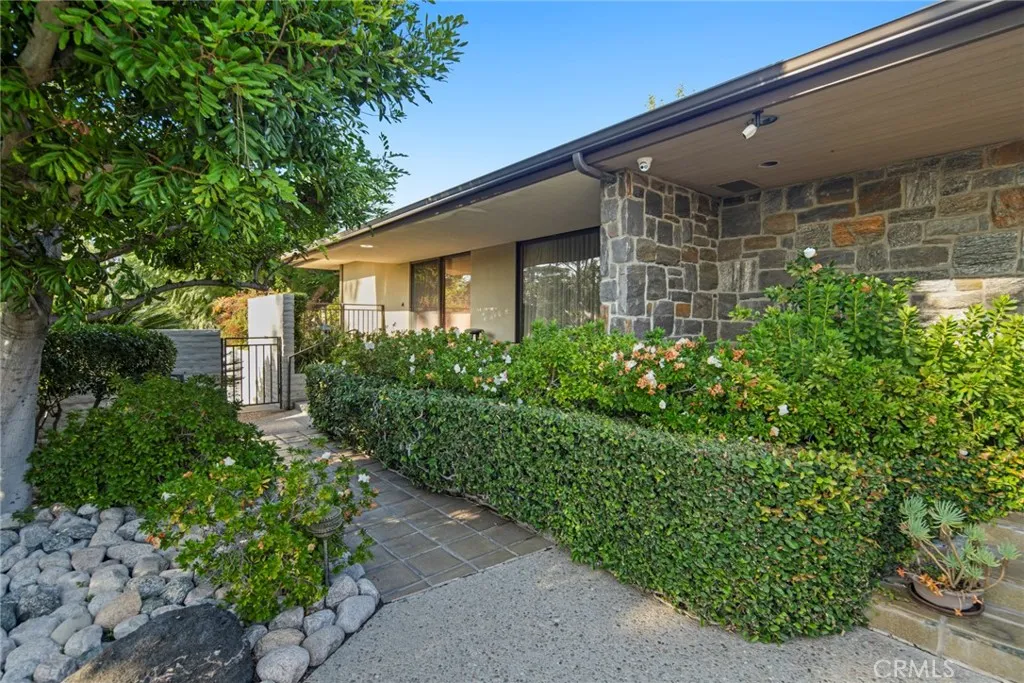 1458 Hillcrest, Pasadena, CA, 91106