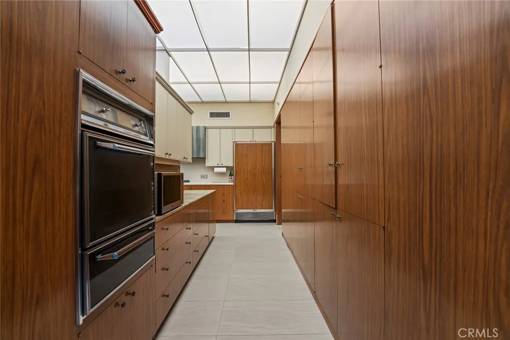 1458 Hillcrest, Pasadena, CA, 91106