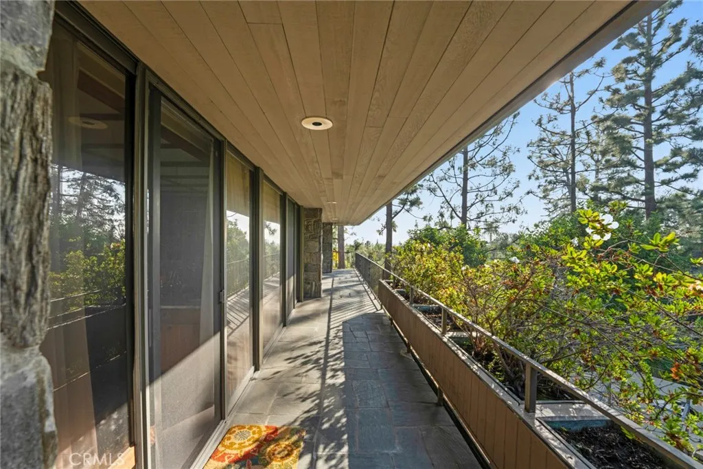 1458 Hillcrest, Pasadena, CA, 91106