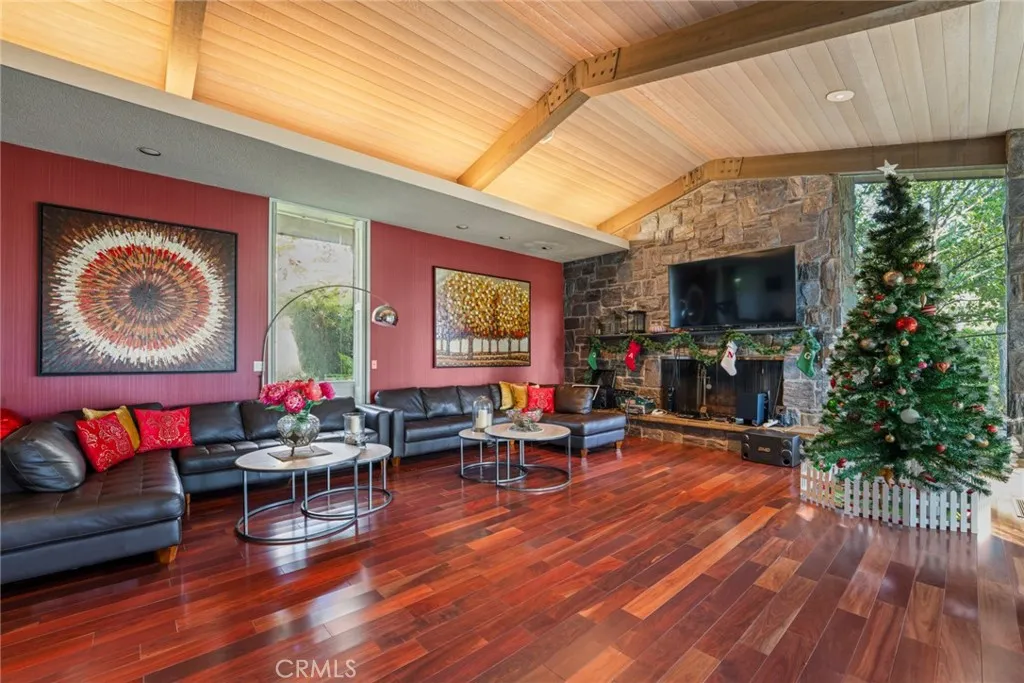 1458 Hillcrest, Pasadena, CA, 91106