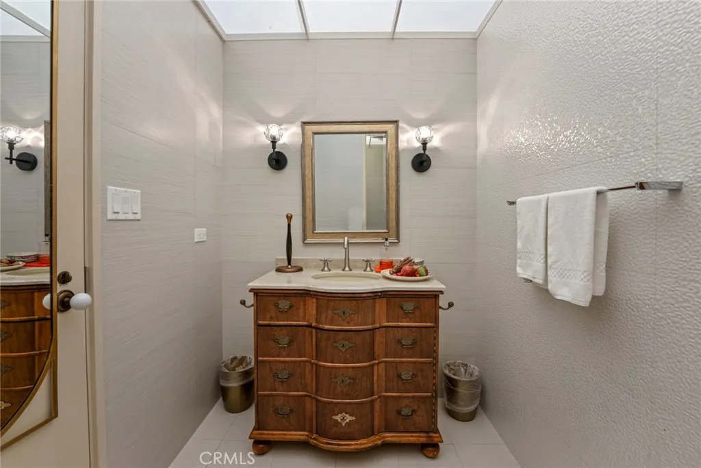 1458 Hillcrest, Pasadena, CA, 91106