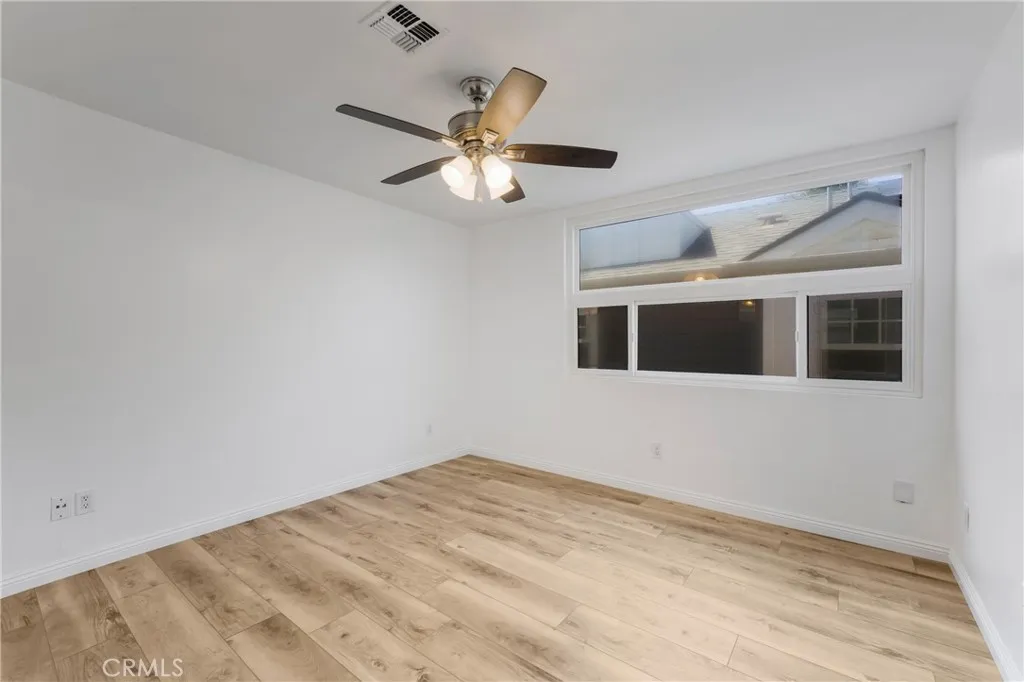 https://cdn.realtyfeed.com/cdn/127/306586998/84a676f35036e8f045cc3f7be57e7025.webp