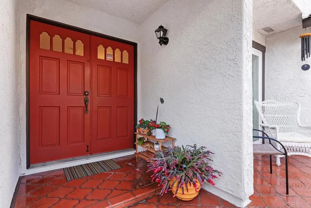 https://cdn.realtyfeed.com/cdn/127/306587084/01c221f6d1e0f1aab31d3f78ba9859ee.webp