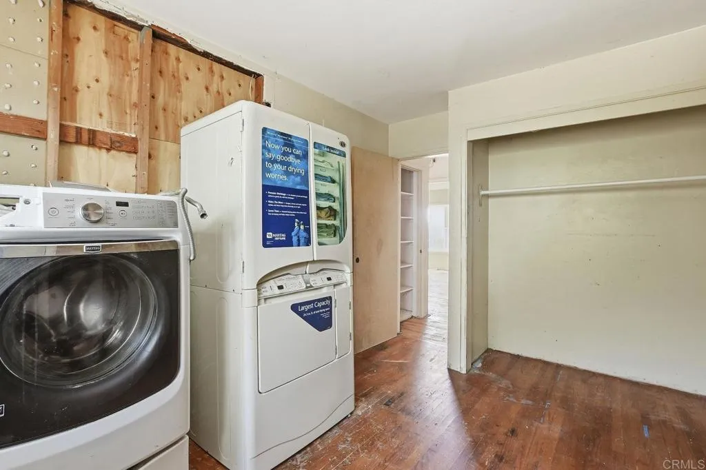 https://cdn.realtyfeed.com/cdn/127/306587156/4c8b880a7f8b35bcc43e25b782533af3.webp