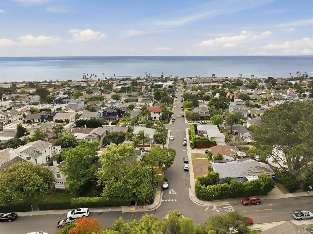 https://cdn.realtyfeed.com/cdn/127/306587156/60b746f6a56a0f08723755f09da004ba.webp