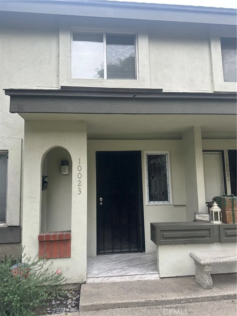 South Gate, CA 90280