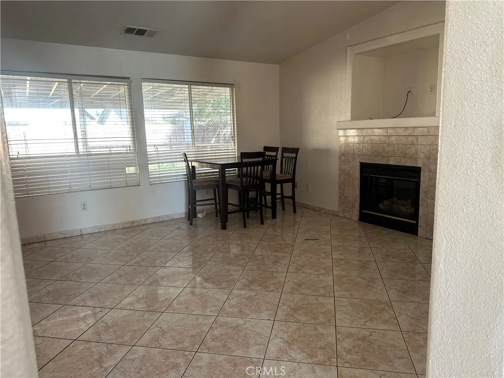 3750 W Elowin, Visalia, CA 93291 - Photo 2 of 2, Visalia, CA