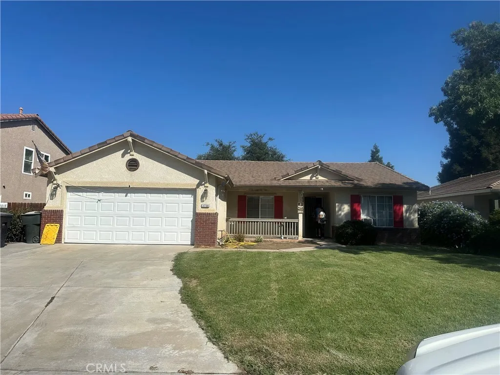 3750 W Elowin, Visalia, CA 93291