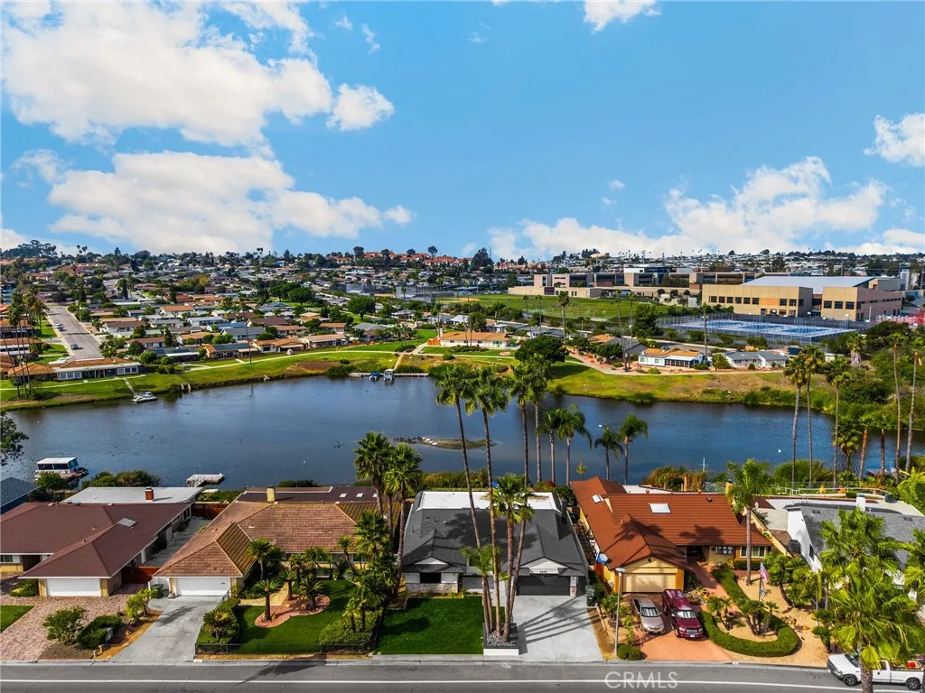 https://cdn.realtyfeed.com/cdn/127/306587178/70430115a29b35ab96fbc3cb744402b1.webp