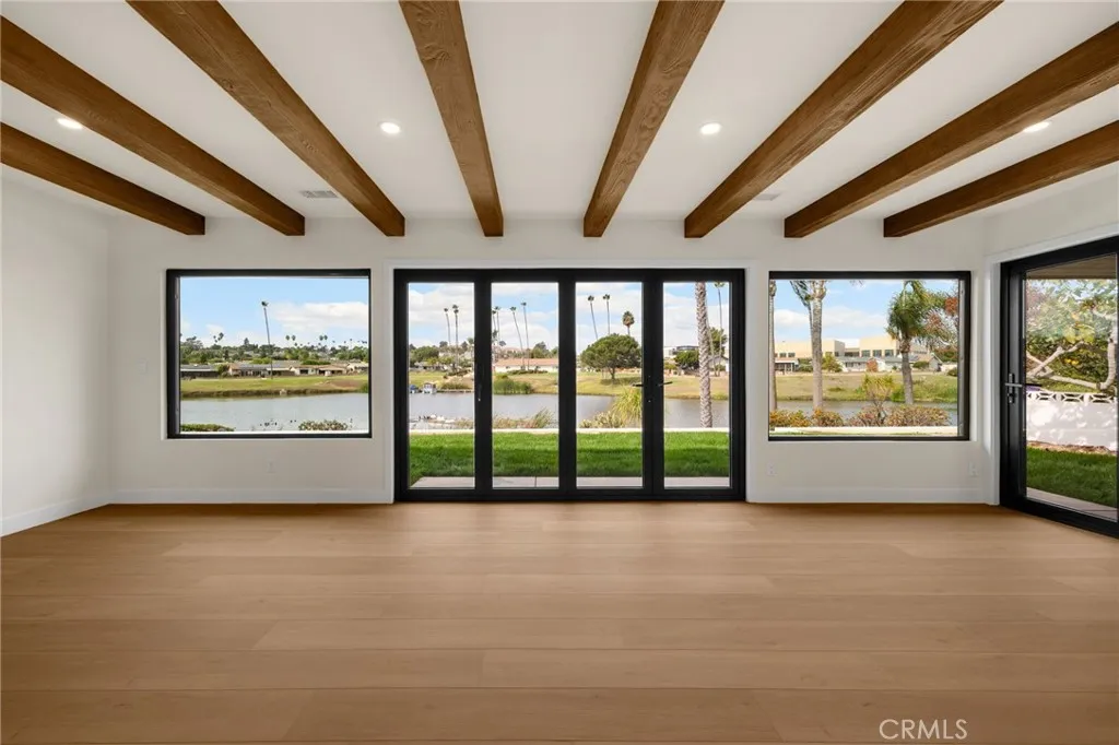 https://cdn.realtyfeed.com/cdn/127/306587178/884c42776c04556b13122bd2d7dc72a5.webp