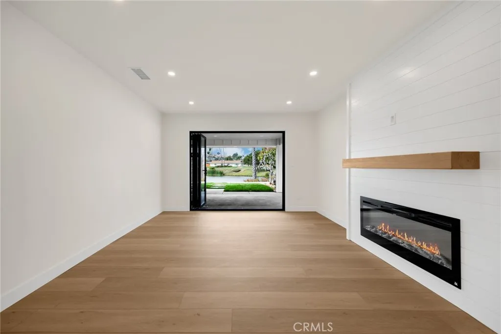 https://cdn.realtyfeed.com/cdn/127/306587178/9247dd41aaa569605f1ec8869d2a1433.webp