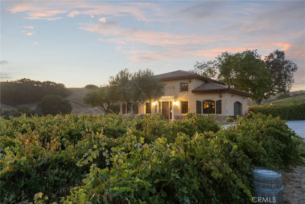 Paso Robles, CA 93446